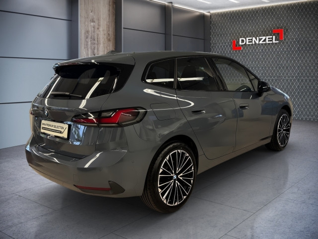 Bild 3: BMW 218i Active Tourer U06 B38