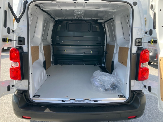 Bild 7: Fiat Transporter Scudo KW M BlueHDi 145 S&S 6-Gang