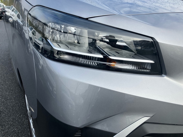 Bild 11: Toyota Proace Verso 2,0 l, 145 Shuttle Medium