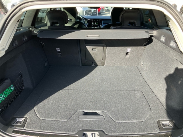Bild 9: VOLVO PKW V60 Core, B4 Mild Hybrid, Benzin