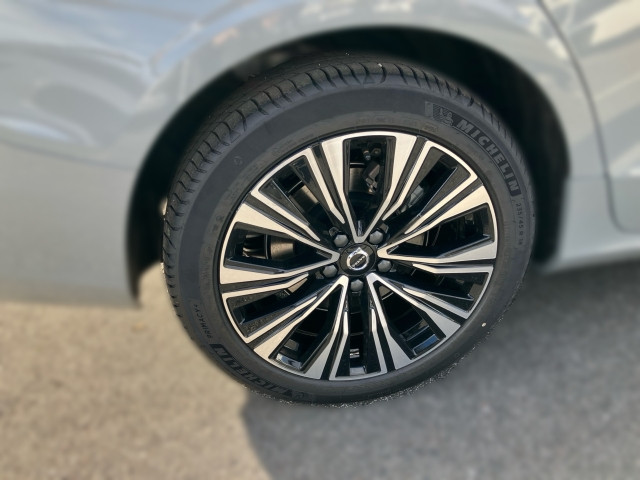 Bild 4: VOLVO PKW V60 Core, B4 Mild Hybrid, Benzin