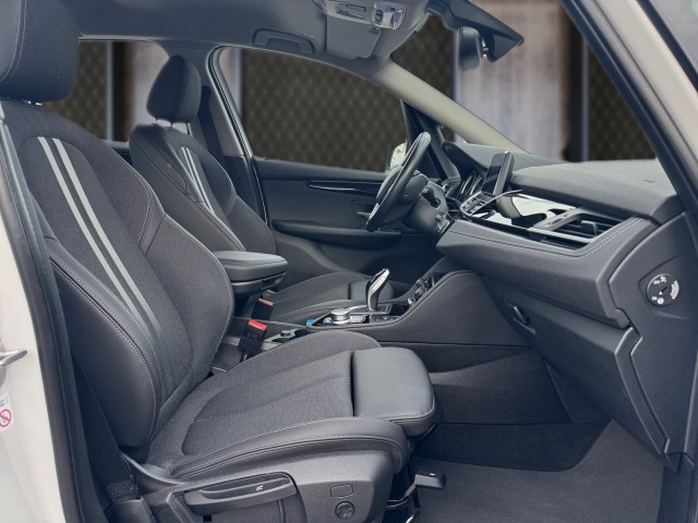 Bild 5: BMW 218i Active Tourer B38 F45