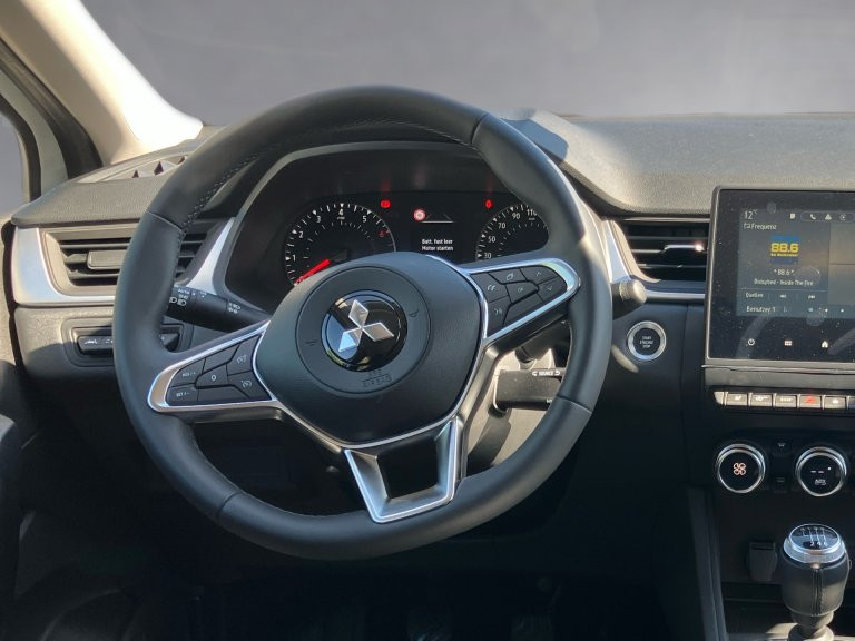 Bild 9: Mitsubishi ASX 1,3 Petrol Invite S+C 23