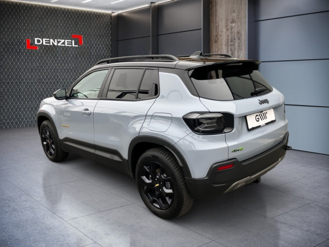 Bild 2: Jeep Avenger e-Hybrid 1,2 T3 The North Face