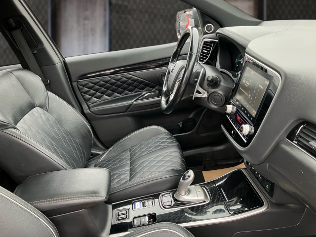 Bild 5: Mitsubishi Outlander 2,4 PHEV Diamond