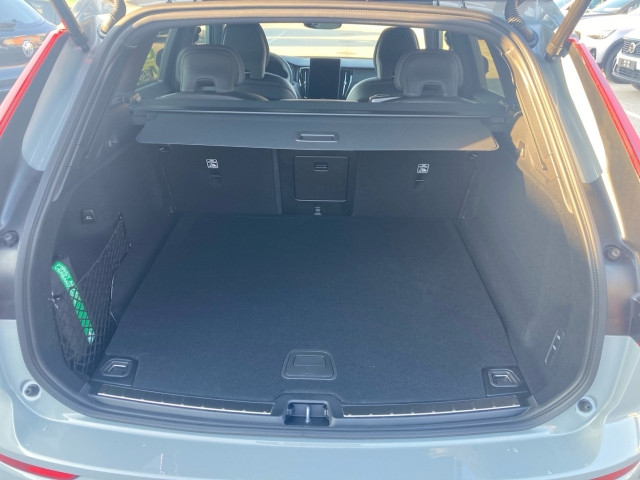 Bild 0: VOLVO PKW XC60 Black Edition Ultra, T6 AWD Plug-in Hybrid, Elektrisch/