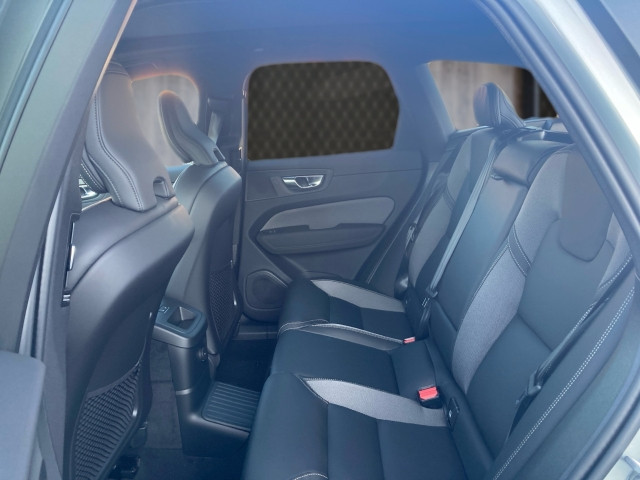 Bild 9: VOLVO PKW XC60 Black Edition Ultra, T6 AWD Plug-in Hybrid, Elektrisch/