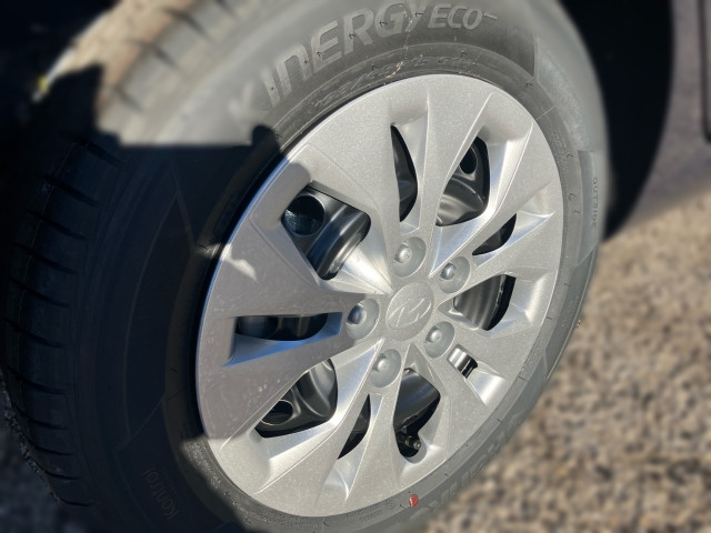 Bild 4: Hyundai i30 Kombi - PD Smart Line 1.5 DPI