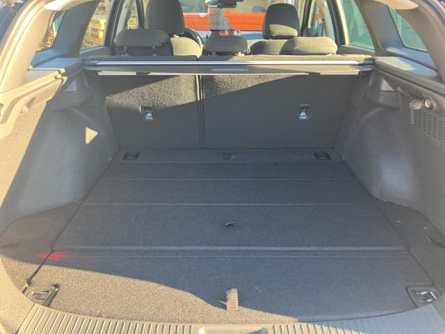 Bild 8: Hyundai i30 Kombi - PD Smart Line 1.5 DPI