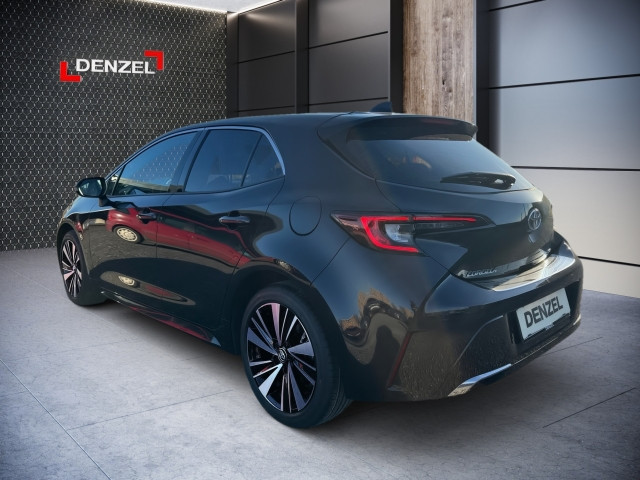 Bild 3: Toyota Corolla 1,8l Hybrid 5 Türer Active Drive