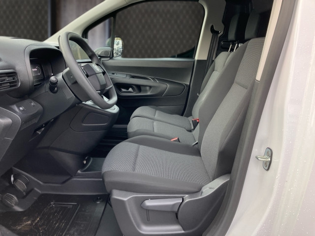 Bild 5: Toyota Proace City 1,5 l D, 102 PS, ProWork L2