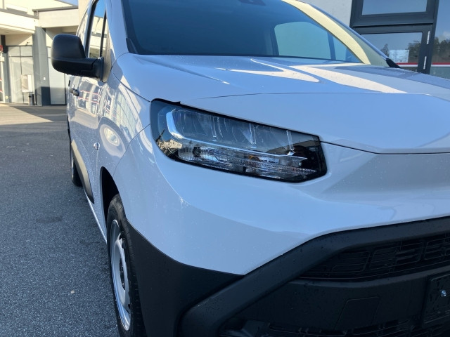 Bild 11: Toyota Proace City 1,5 l D, 102 PS, ProWork L2