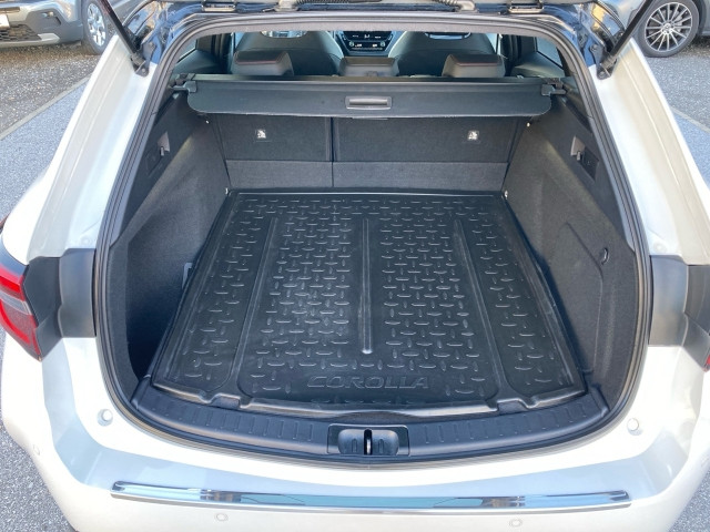 Bild 9: Toyota Corolla 2,0l Hybrid TS GR-SPORT