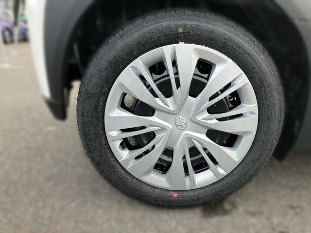 Bild 4: Toyota AYGO X 1,0 l Play