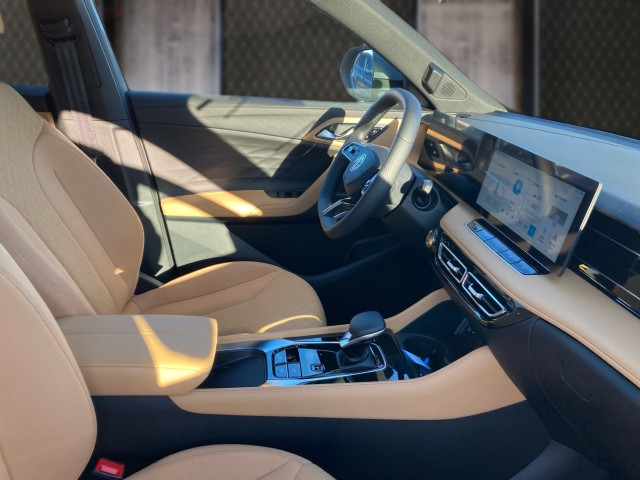 Bild 5: MG HS PHEV+ Comfort Stoff