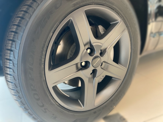 Bild 3: Land Rover Defender 110 P300e X-Dynamic SE