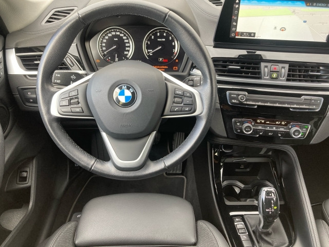 Bild 6: BMW X1 sDrive18i F48