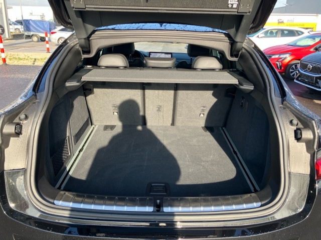 Bild 9: BMW X4 xDrive 20i G02