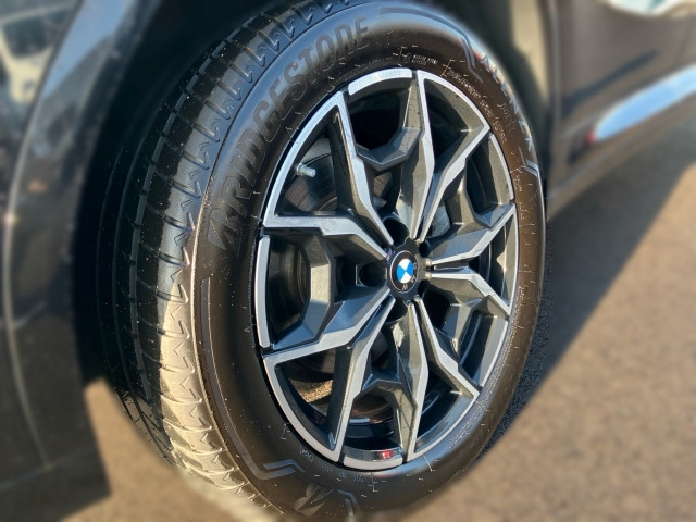 Bild 4: BMW X4 xDrive 20i Aut.