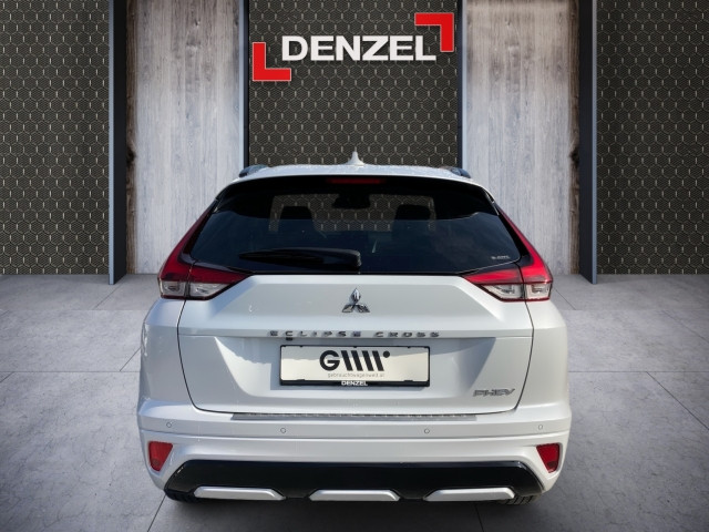 Bild 10: Mitsubishi Eclipse Cross PHEV 2,4 4WD Intense+/Diamond