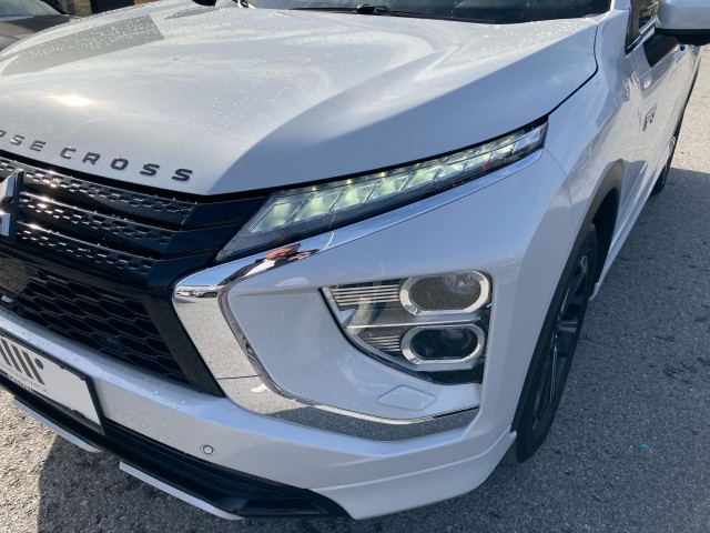 Bild 11: Mitsubishi Eclipse Cross PHEV 2,4 4WD Intense+/Diamond
