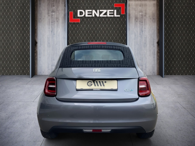 Bild 10: Fiat 500C Elektro La Prima 42 kWh