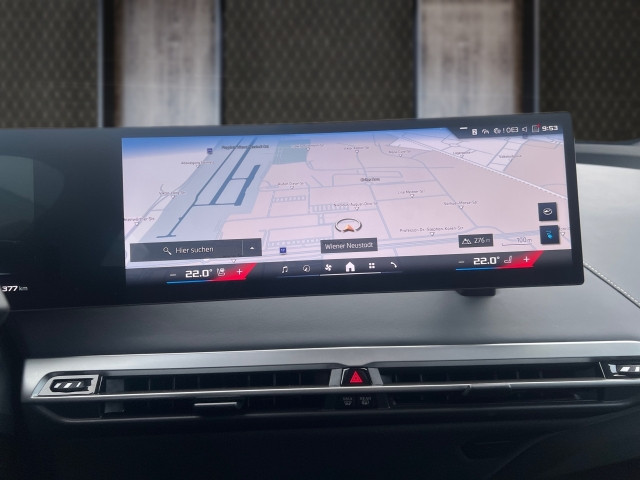 Bild 7: BMW PKW i-Serie iX M70 xDrive I20