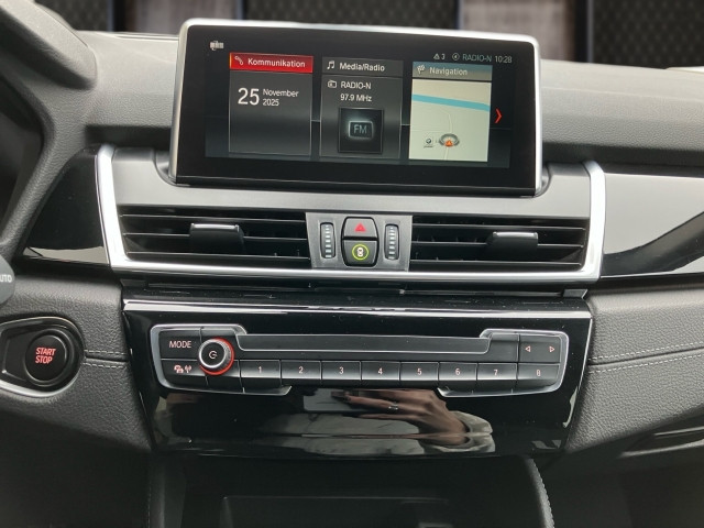 Bild 7: BMW 225xe iPerformance Active Tourer