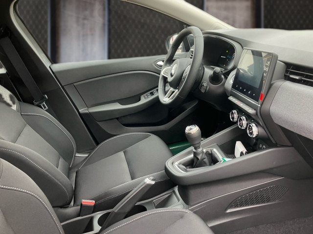 Bild 5: Mitsubishi Colt 1,0 MPI Turbo YUKI Invite C 26