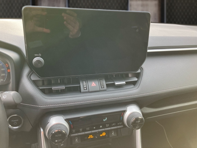 Bild 7: Toyota RAV4 Active Drive 2,5, 222 PS 4x4 Hybrid