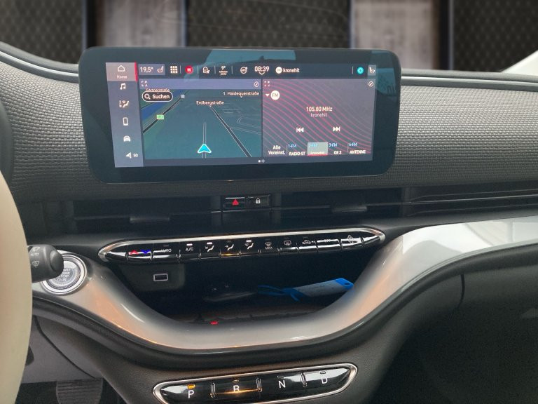 Bild 7: Fiat 500C Elektro La Prima 42 kWh