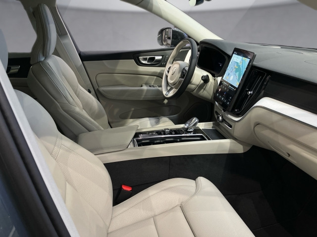 Bild 7: VOLVO PKW XC60 Ultra, T6 AWD Plug-in Hybrid, Elektrisch/Benzin, Bright
