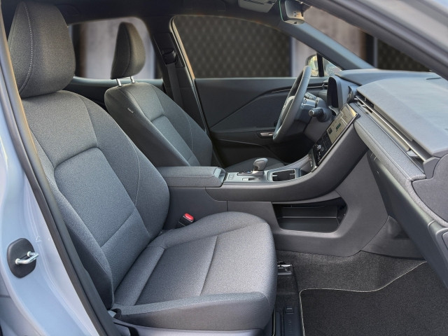 Bild 10: Lexus LBX 1,5 Hybrid MY26 Basis + Komfort Paket 136PS