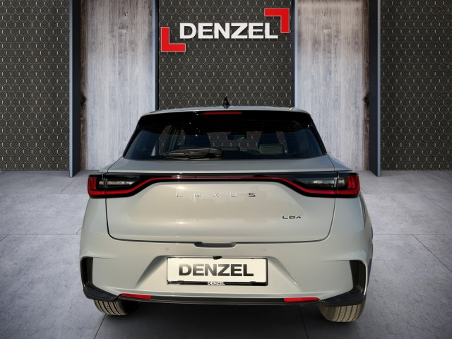 Bild 2: Lexus LBX 1,5 Hybrid MY26 Basis + Komfort Paket 136PS