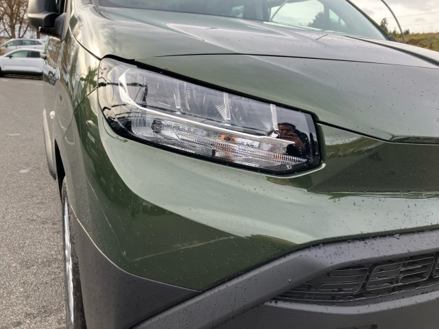 Bild 11: Toyota Proace City Verso 1,5l 100PS Shuttle L1