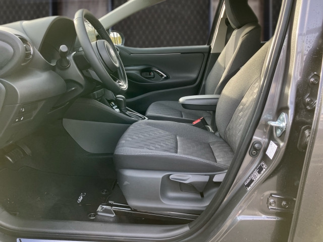 Bild 5: Toyota Yaris - 1,5 l, 116 PS 5-tg. Active Drive