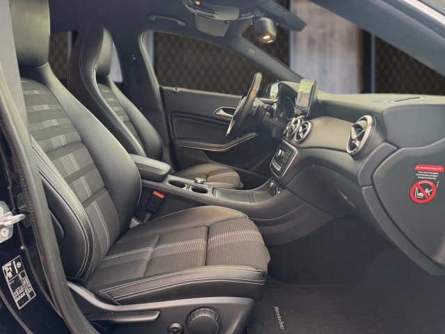 Bild 5: Mercedes CLA