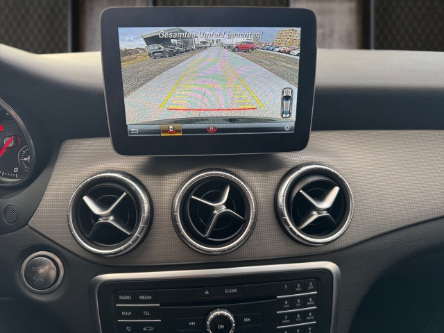 Bild 7: Mercedes CLA