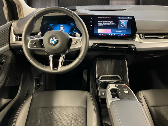 Bild 6: BMW 218i Active Tourer U06 B38