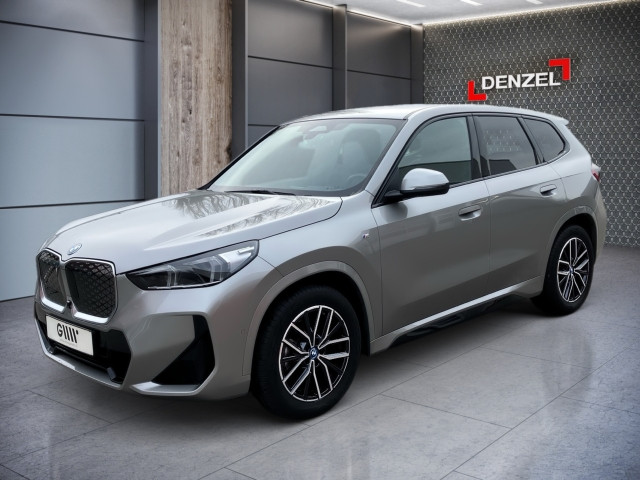 Bild 0: BMW iX1 eDrive20 U11