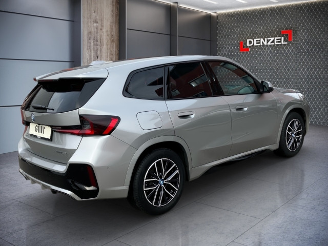 Bild 3: BMW iX1 eDrive20 U11