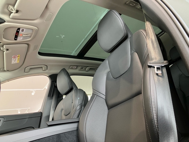 Bild 14: VOLVO PKW XC60 Ultra, T8 AWD Plug-in Hybrid, Elektrisch/Benzin, Dark