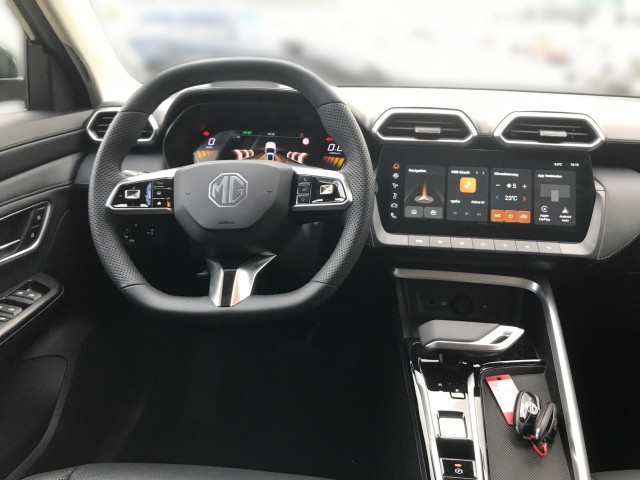 Bild 6: MG ZS HEV Luxury/25