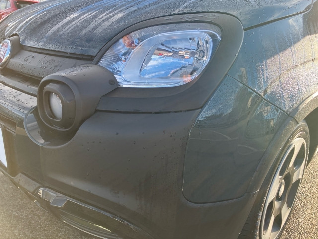 Bild 11: Fiat Panda 4x2 FireFly Hybrid 70 Pandina