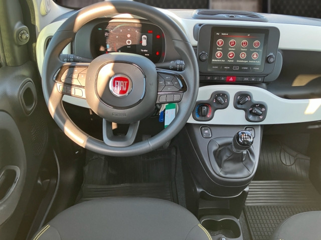 Bild 6: Fiat Panda 4x2 FireFly Hybrid 70 Pandina