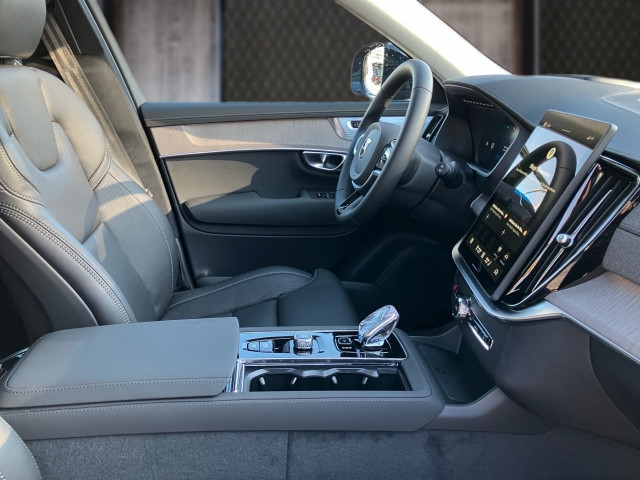 Bild 5: VOLVO PKW XC90 Ultra, T8 AWD Plug-in Hybrid, Elektrisch/Benzin, Dark,