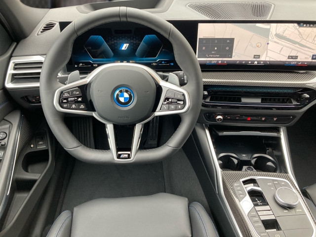 Bild 6: BMW 330e xDrive Touring