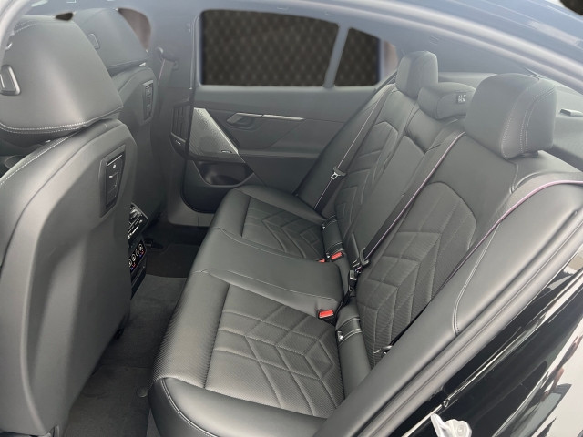 Bild 8: BMW 520d xDrive Limousine G60 B47