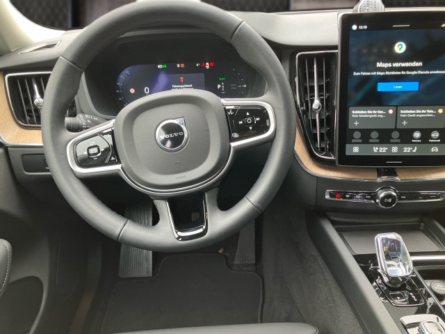 Bild 6: VOLVO PKW XC60 T6 AWD Plus Dark