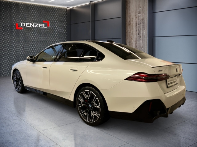 Bild 2: BMW 520d xDrive Limousine G60 B47